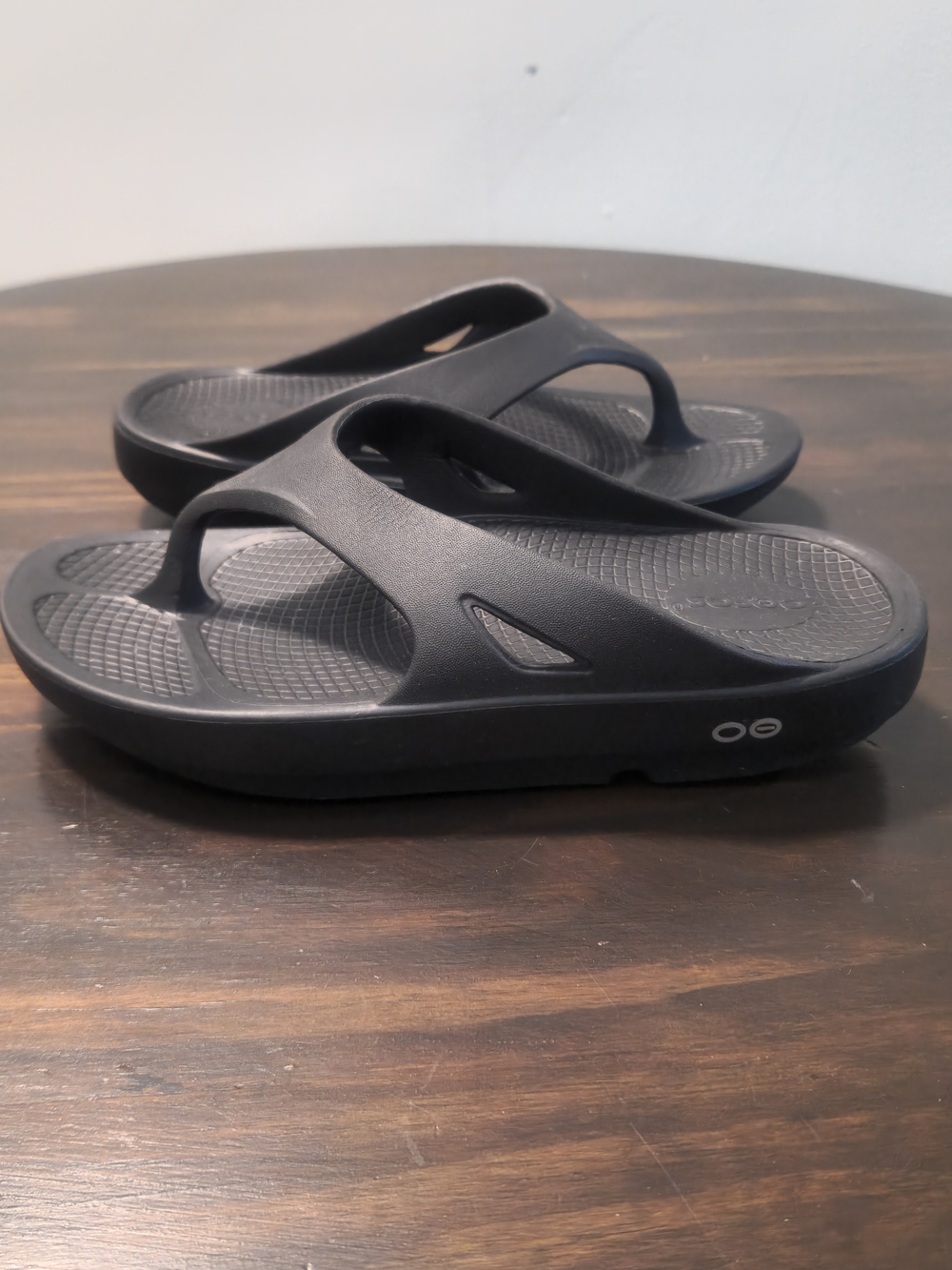 OOFOS OOriginal Recovery Flip Flop Thong Sandals Black Women's Size 7 - Picture 4 of 9